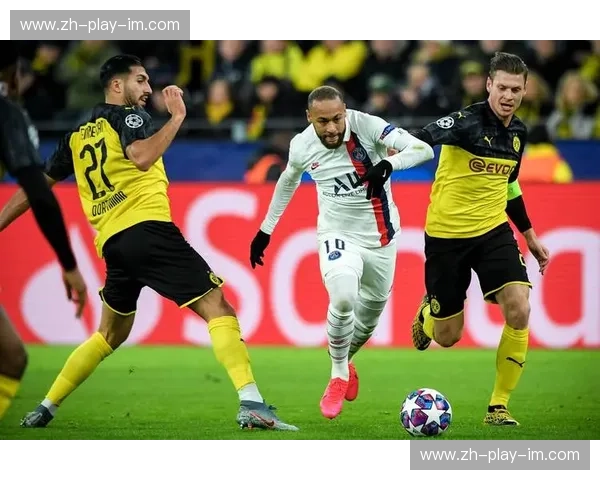 霓虹下的博弈与星光：巴黎圣曼与伊斯坦布尔的绿茵史诗